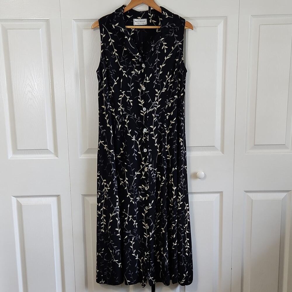 Vintage Molly Malloy Black Midi Dress Size 12 Tie Back Shell Buttons Cottagecore